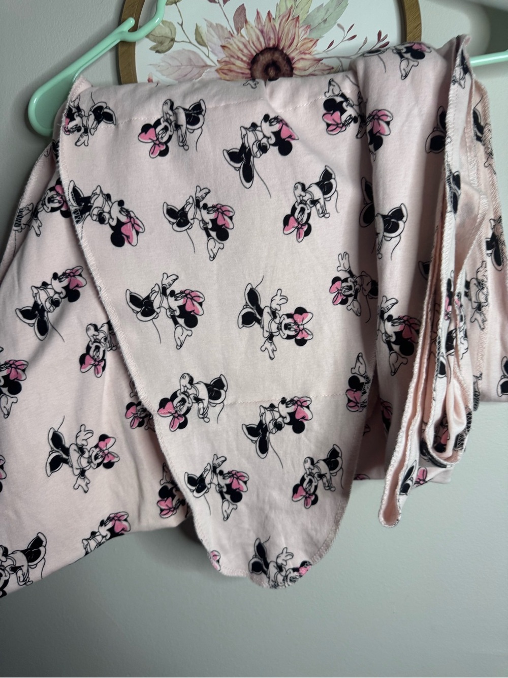 Moby Disney Minnie Mouse Pink wrap